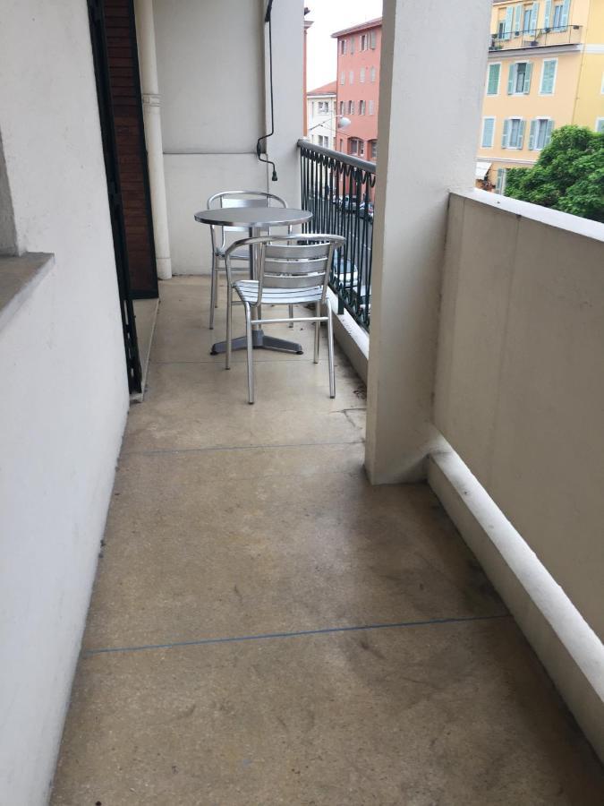 Appartement T3 Climatise Entre Mer Et Centre Nizza Kültér fotó