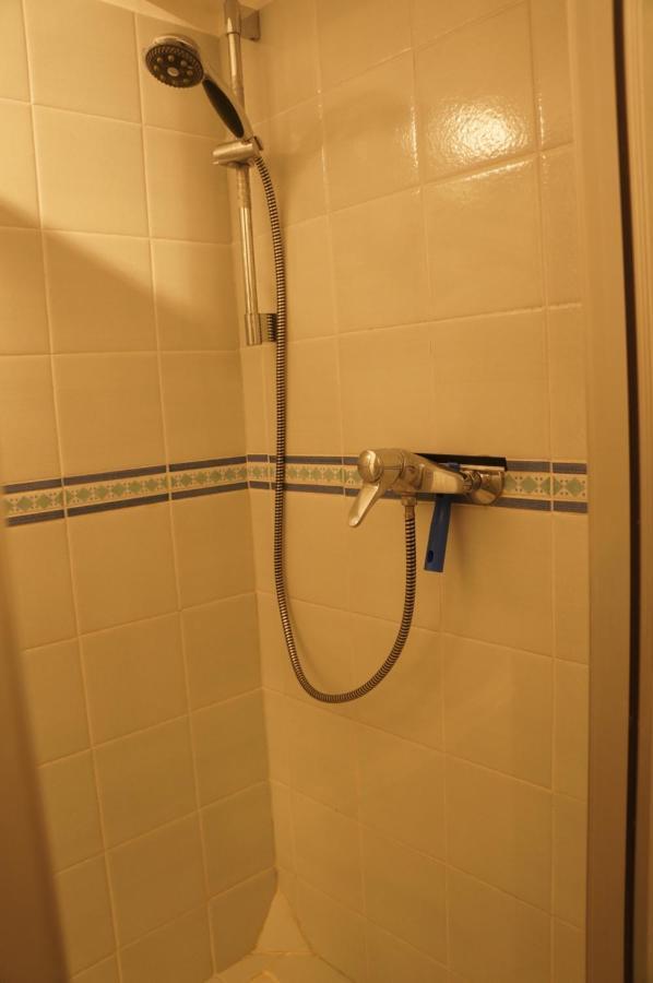 Appartement T3 Climatise Entre Mer Et Centre Nizza Kültér fotó